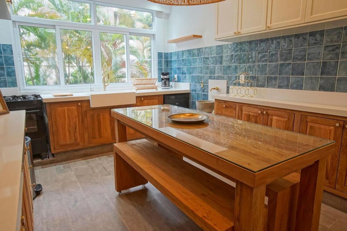 Moderno No Alto-leblon Apartamento *
